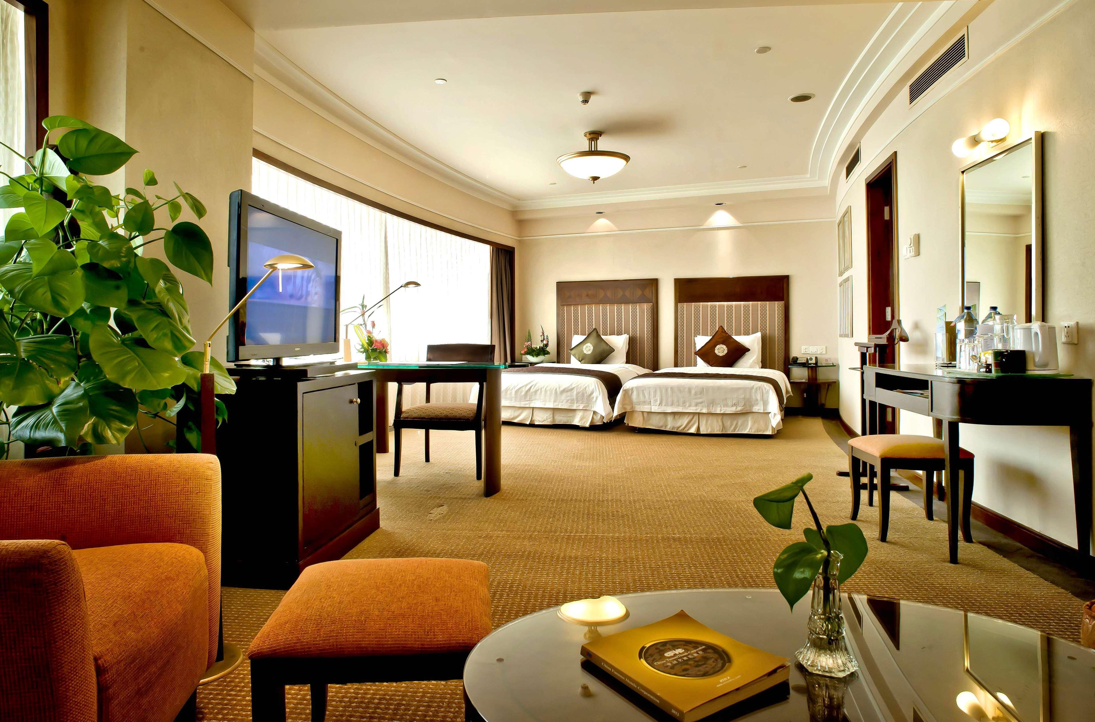 Howard Johnson Ginwa Plaza Hotel Xi'an  Eksteriør billede