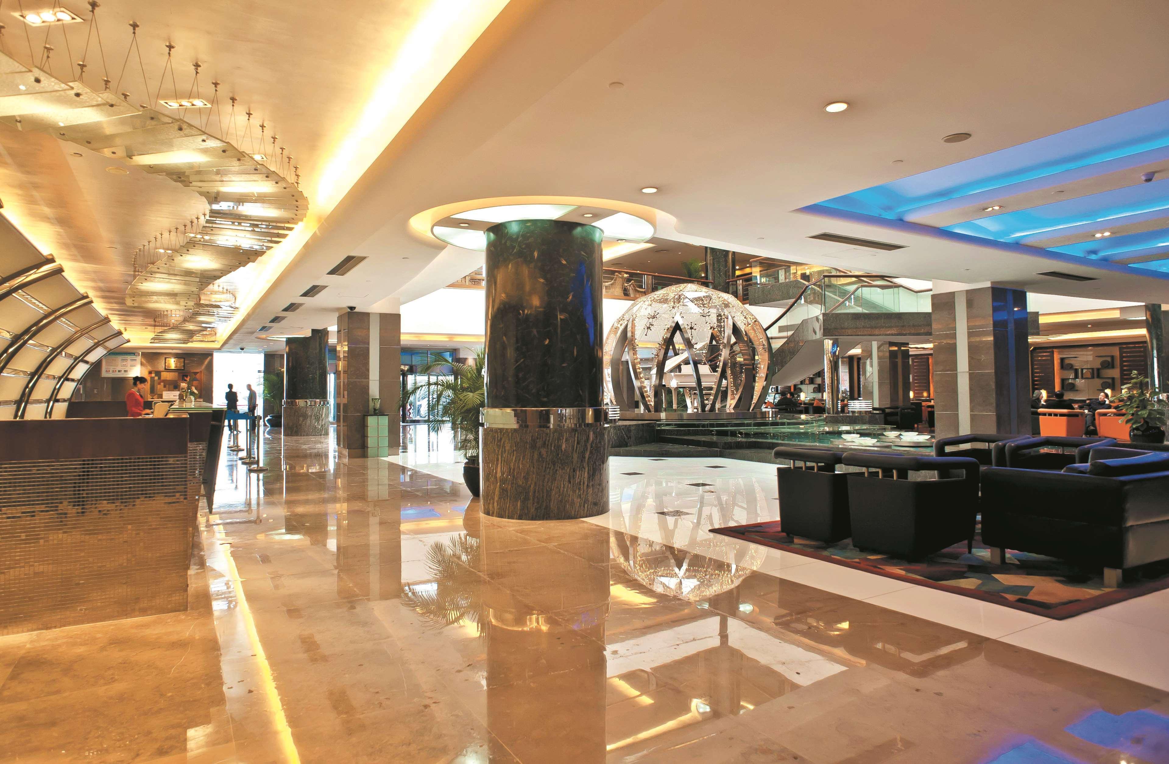 Howard Johnson Ginwa Plaza Hotel Xi'an  Eksteriør billede